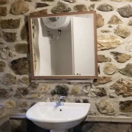 Darmo's * Korce